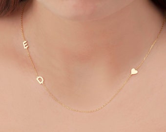 Collar con inicial lateral de plata de ley: joyería con letras personalizadas