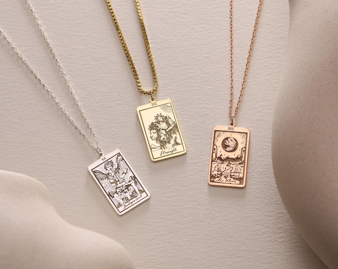 Tarot Necklace , Dainty witchy necklace, Spiritual Jewelry