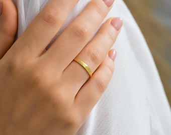 Dainty Name Ring, Custom Delicate Stacking Ring, Stackable Engraved Rings, Engraved Name Ring, Personalised Gift for Her, Mother's Gift