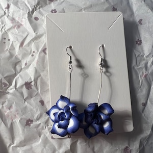 Flower earrings.handmade