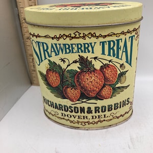 Strawberry Treat tin