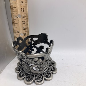 Candelabro de peltre (Cab U)