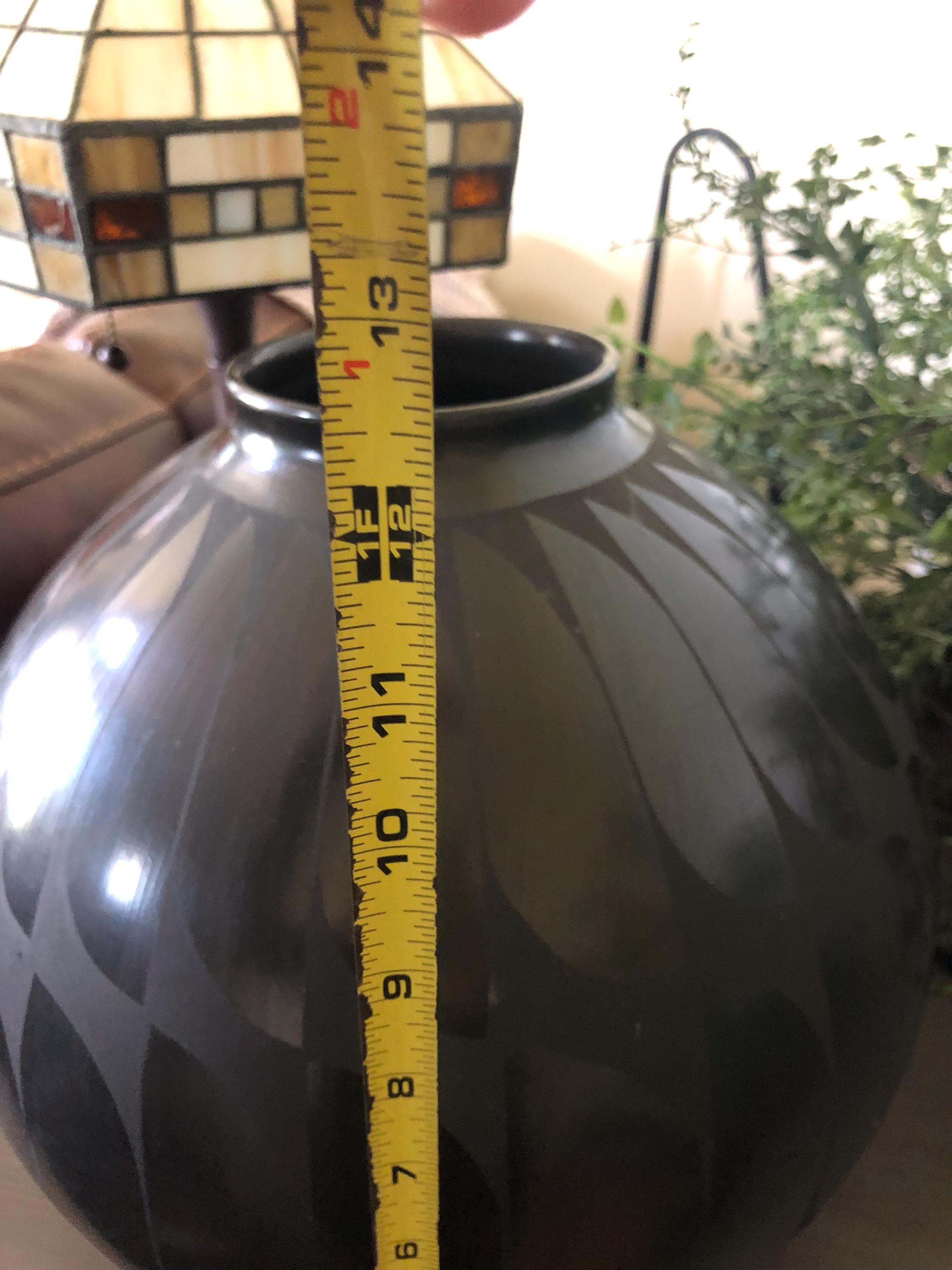 幾何学模様の黒地に黒のモダンな花瓶（LO） - Etsy 日本