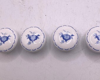 Antique Porcelain Drawer knobs (D7)