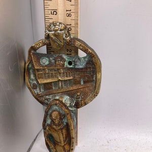 Antique Shakespeare House Stratford Brass Door knocker (D1)