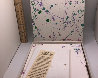 Biodegradable Teknion Journal Grows Daisies (B7)