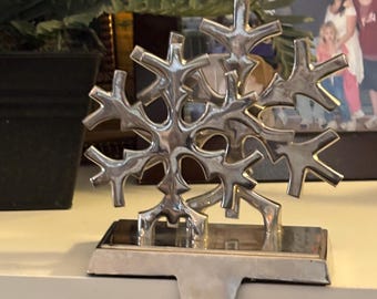 Christmas Stocking Double Snowflake Holder (OK)
