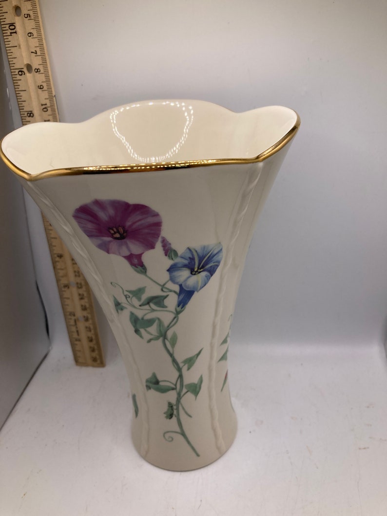 Lenox Morningside pattern flared vase image 4