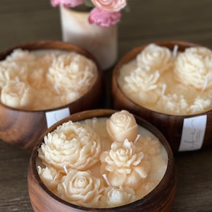 Rustic wood Dough Bowl Candle Flowers, Handmade Floral Candles, Hand Poured Natural Wax, Housewarming Gift for mothers, Valentine&#39;s day gift