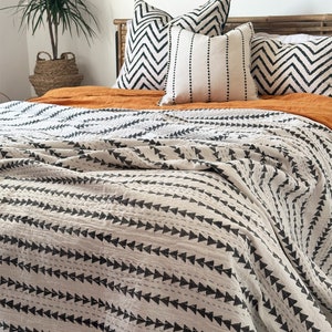 black and white monochrome triangle pattern stripe cotton kantha king size bedspread