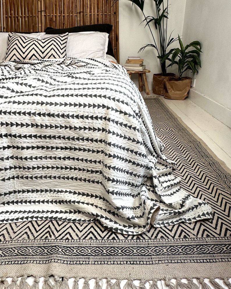 black and white monochrome pattern stripe cotton extra large kantha king size bedspread