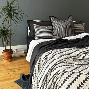 black and white monochrome pattern stripe cotton kantha king size bedspread throw blanket