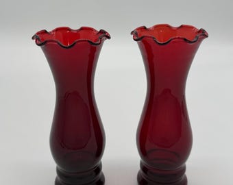 Vintage Set of 2 MCM Anchor Hocking Royal Ruby 5 3/4” Bud Vases Vase