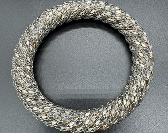 Vintage 1980s Mesh Overlapping Metal Silver Tone Bangle Bracelet