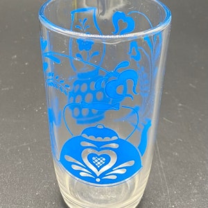 Vintage Swanky Swig Blue Americana Tea Kettle Oil Lamp Blue Flowers Juice Glass