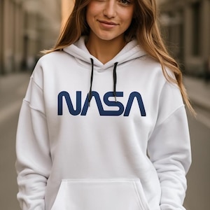 NASA Logo Unisex Hoodie & Sweatshirt – Vintage Space Gift