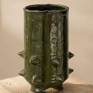 Jarrón Tamegroute auténtico: Cerámica marroquí hecha a mano / Jarrón decorativo de cerámica verde / Decoración rústica bohemia para el hogar / Recipiente de arcilla artesanal