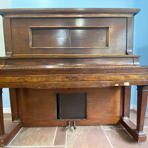 Walworth player piano