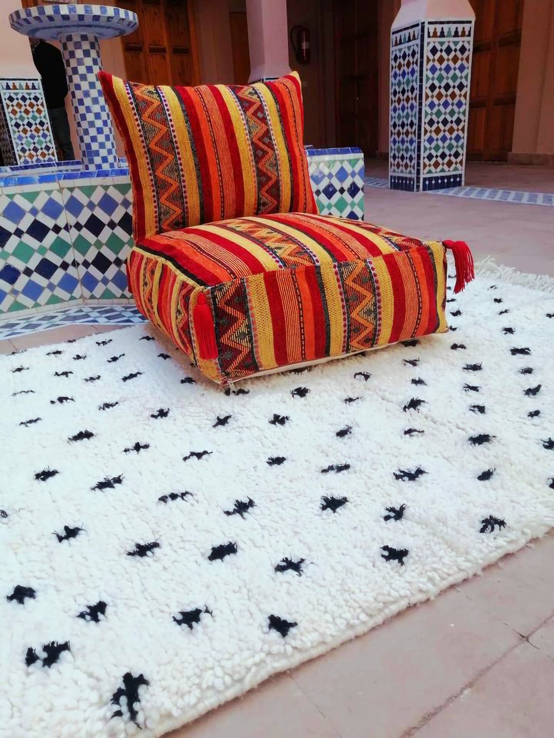 Oreiller Kilim Marocain Pouf Maroc Extérieur Pouf Sol Pouf Etsy