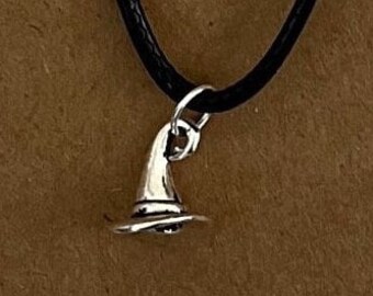 Halloween witch necklace. Witches hat. Black rope necklace.