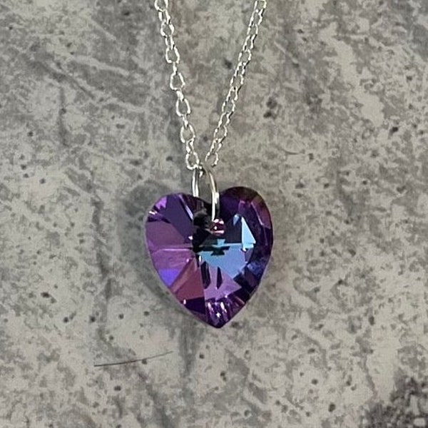 Purple heart necklace. Stunning little gift, which is gift wrapped and free UK delivery.