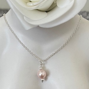 Pearl pink necklace. Bridesmaid gifts, bride, Weddings, birthdays, gifts for her.