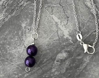 Collar de perlas moradas. Regalos para damas de honor, novias, Bodas, cumpleaños, regalos para ella.