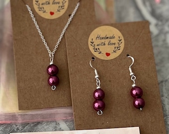 Burgundy pearl jewellery set. necklace and earrings, handmade with love for that special someone. Maroon, red.