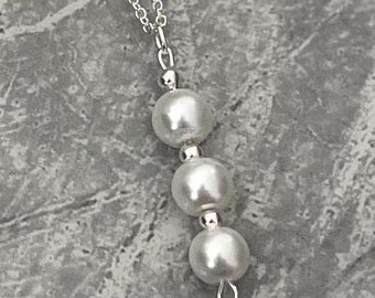 Pearl bridal necklace, Bride, Bridesmaid, Weddings, birthday gifts.