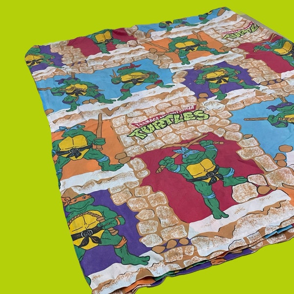 Vintage 1988 Teenage Mutant Ninja Turtles Twin Childrens Flat Bedsheet. Kids TMNT 80s Cartoon Retro Ninja Turtle Bed Sheet.