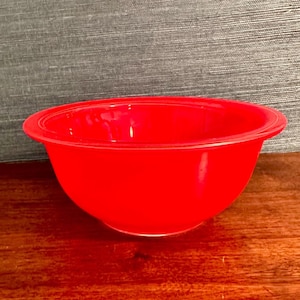 Vintage Pyrex 1980er Jahre Grundfarben Durchsichtige Rührschüssel - Kirschrot