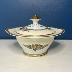 1930s Noritake &#39;Isebay&#39; Covered Sugar Bowl with Floral and Gold Trim
