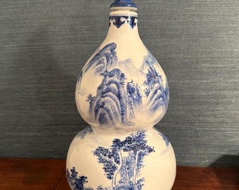 日本の青磁花瓶：ひょうたん型の陶器、ひび割れ釉 - Etsy 日本