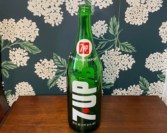 1970s Vintage 7-Up 28 Ounce Bottle