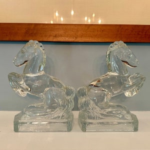 Vintage Pair of LE Smith Clear Mold Glass Horse Bookends