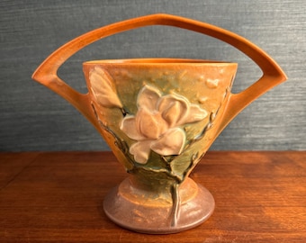 Vintage 1940s Roseville Magnolia Jardiniere Indoor Planter / Vase
