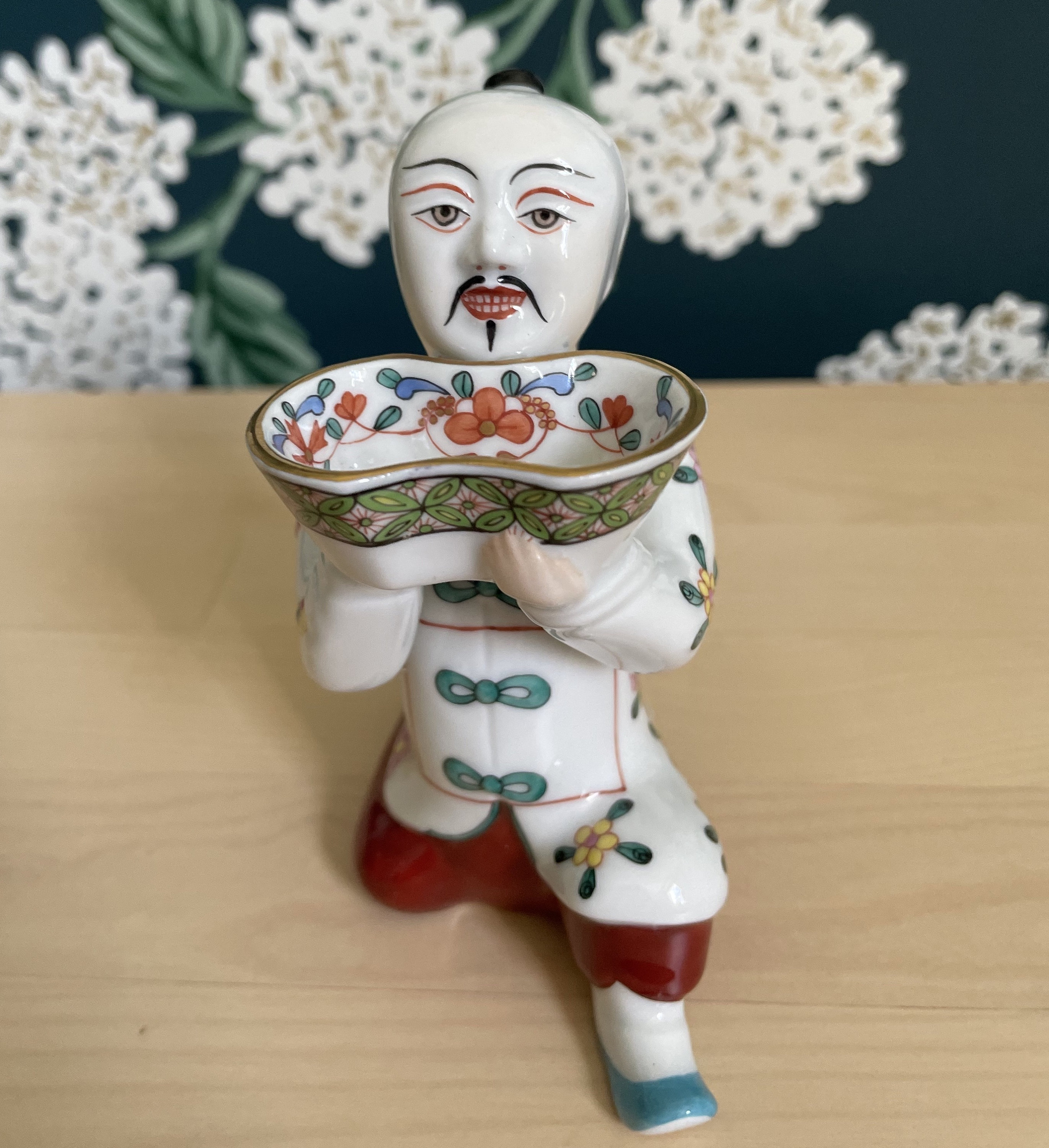 FULL Set of Herend Chinese Kneeling Salt Bearers From Hungary Accented