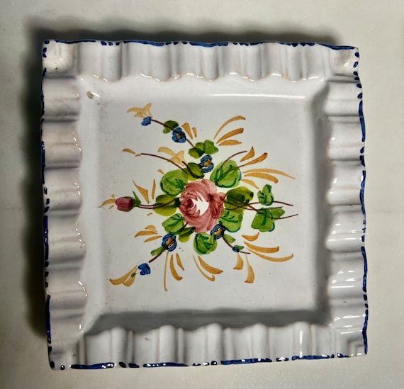 Vintage Hand Painted Floral Ceramic Trinket Box a… - image 2