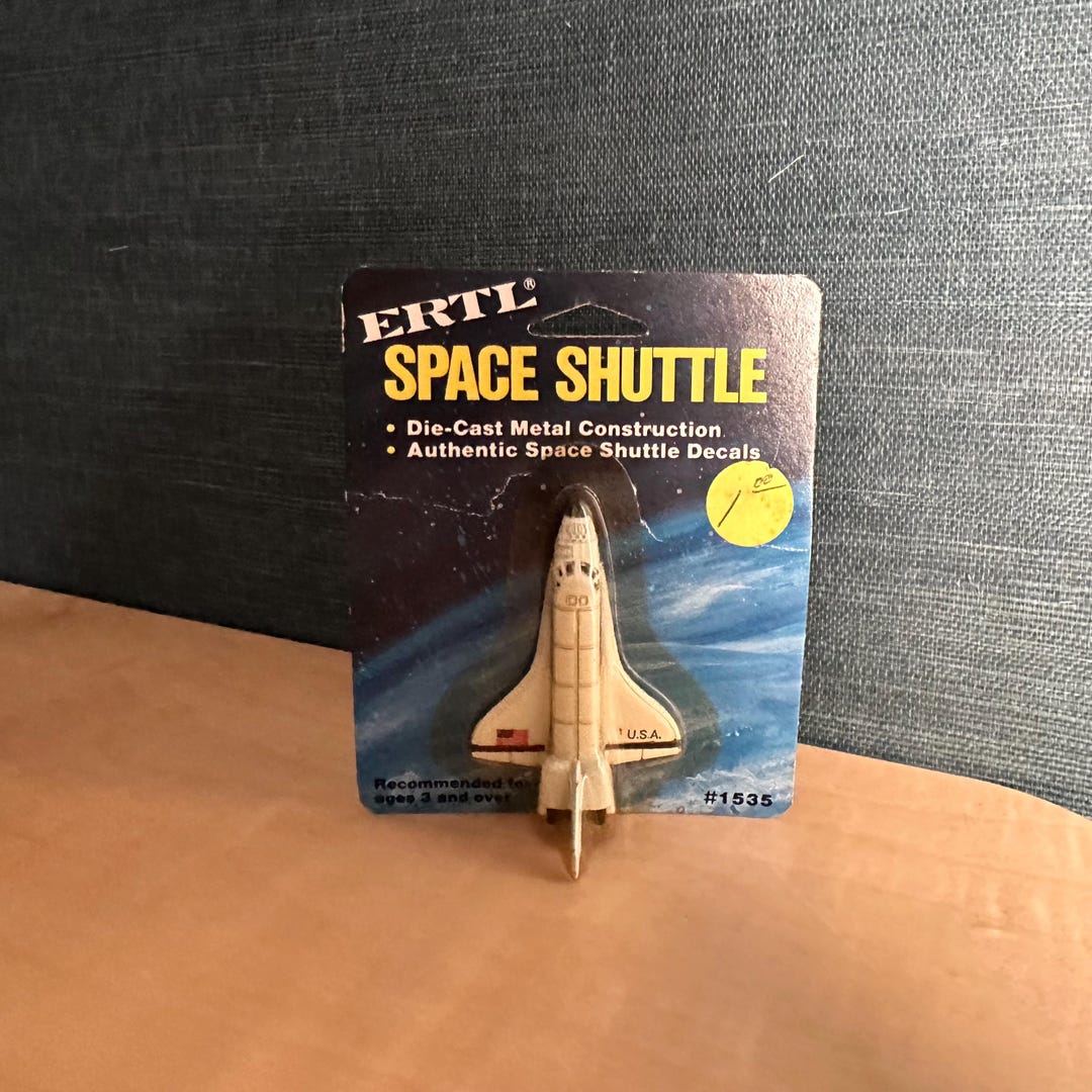 Shuttle Cast Vintage ERTL Space Shuttle Die-cast Metal #1535 - New Old Stock NASA ...