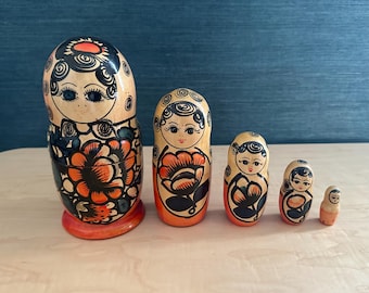 Vintage Hand-Painted Russian Matryoshka Nesting Dolls