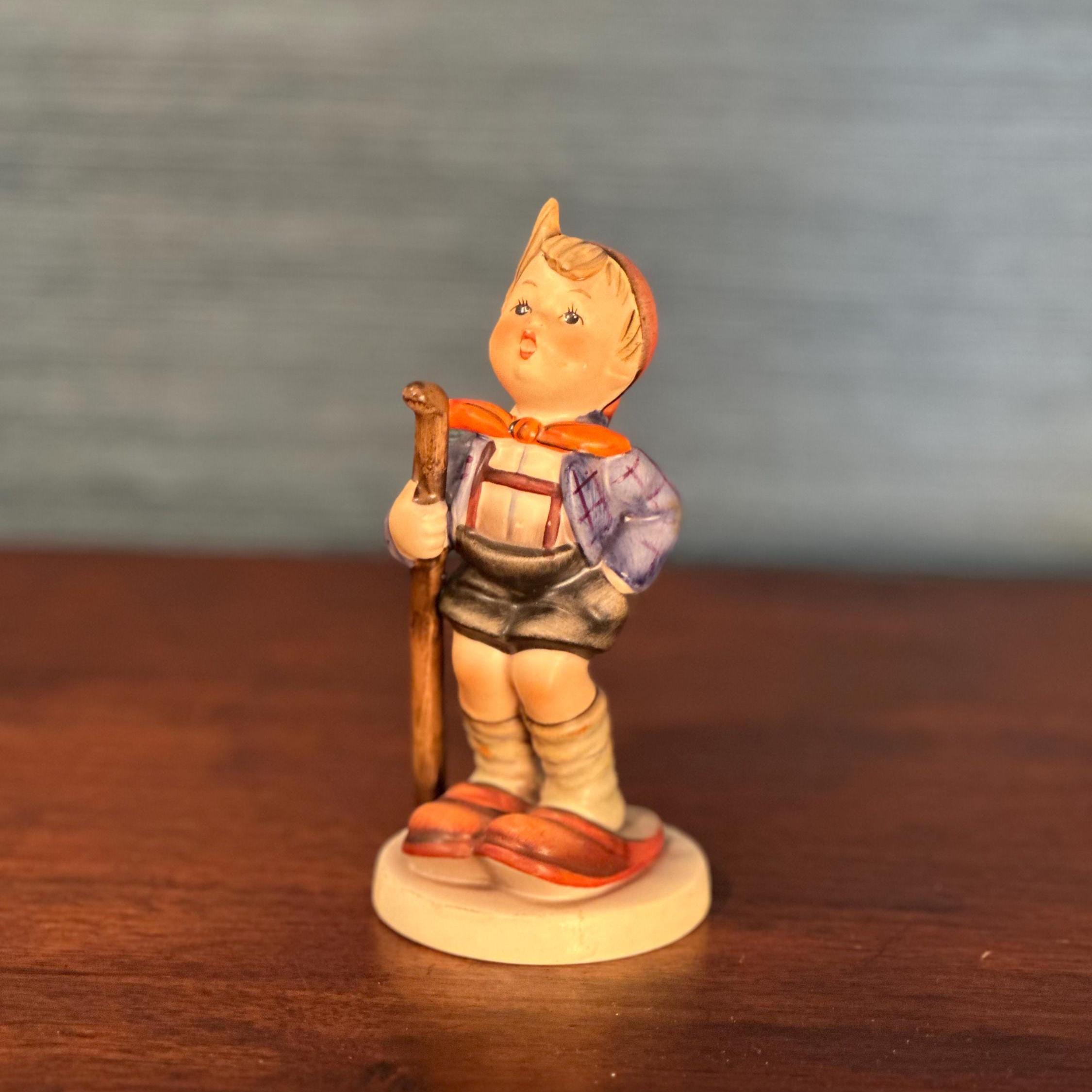 Vintage 1960s Hummel Little Hiker HUM Number 16/1 TMK3 5.75