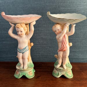 Vintage 1940s Pair of Occupied Japan Porcelain Cherub Shell Dishes
