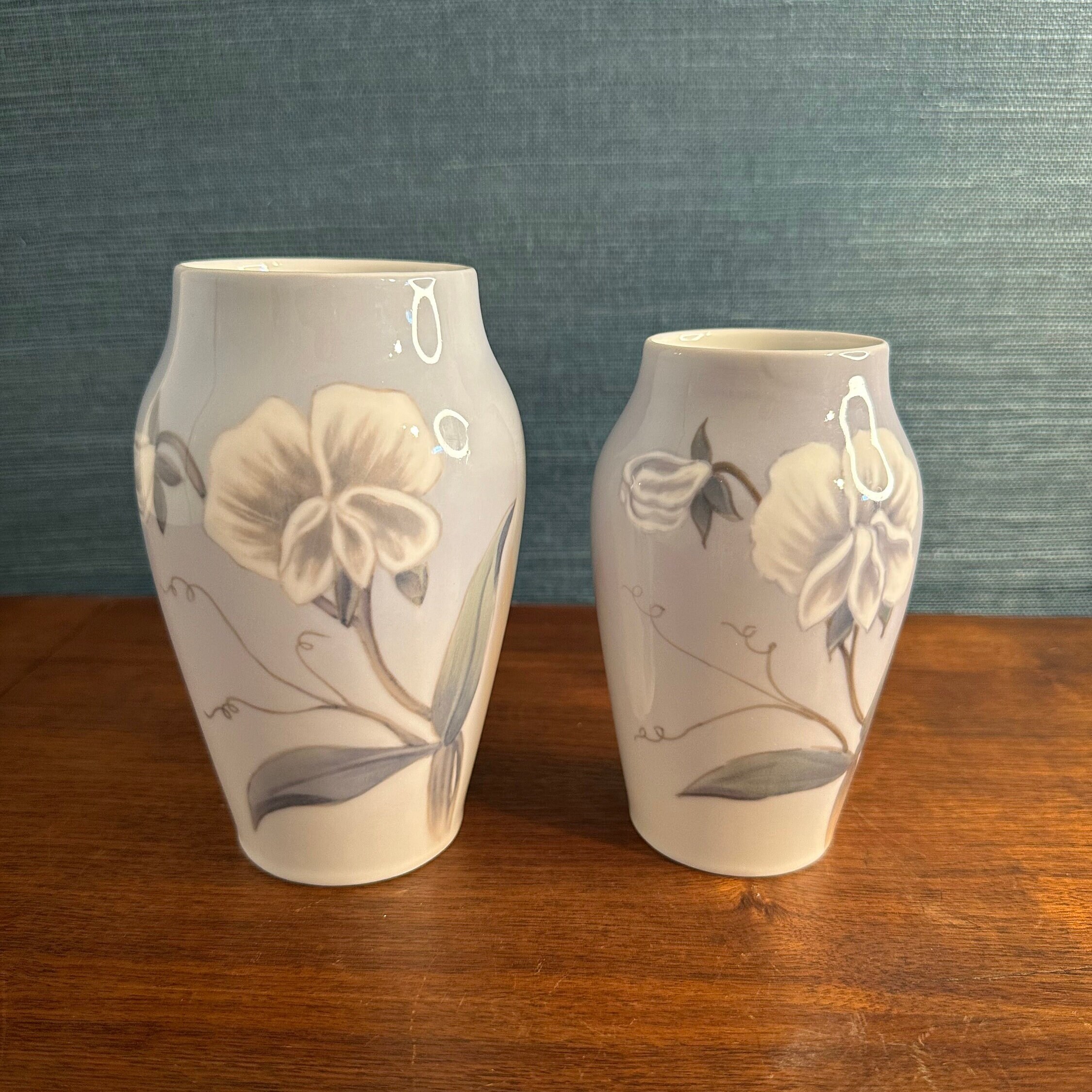 ロイヤルコペンハーゲン　花器　２個セット ロイヤルコペンハーゲンの花瓶2個セット、2サイズ、2668、2037、888