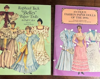 Set di libri vintage di Dover Publications dedicati alle bambole di carta alla moda.