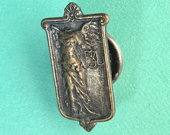 Pin de solapa de bronce vintage del PSAL, Victoria Alada de Samotracia