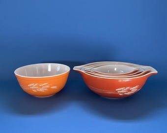 Set of 5 Vintage Pyrex Autumn Harvest Wheat Mixing Bowls