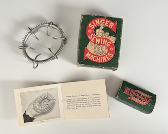 Antique 1909 Singer Sewing Machine Nu-Way Stocking Darner in Original Box with Original Ephemera