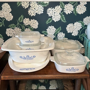 Vintage Cornflower Blue Corning Ware Oven Safe Set