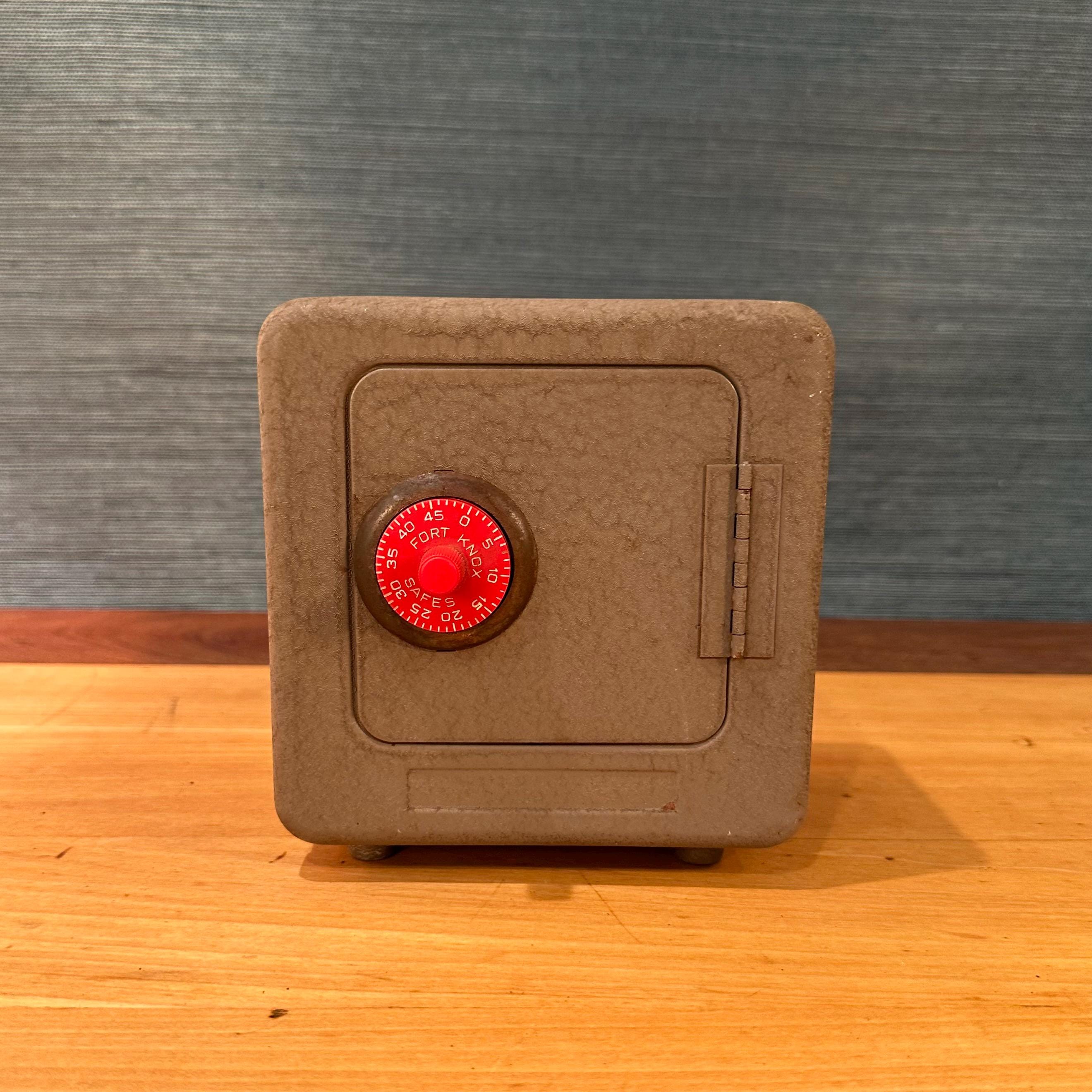 Vintage Fort Knox Metal Toy Safe Coin Bank by Superior Toy Co. - 1960s ...