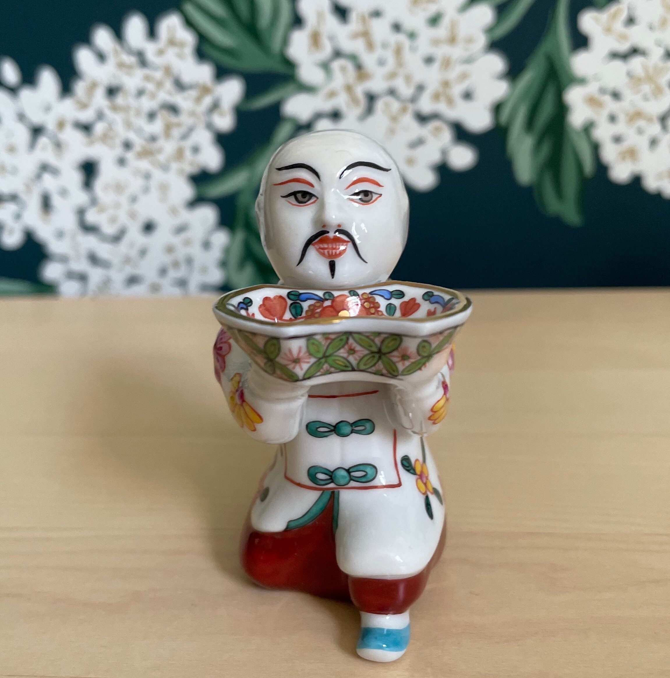 FULL Set of Herend Chinese Kneeling Salt Bearers From Hungary Accented